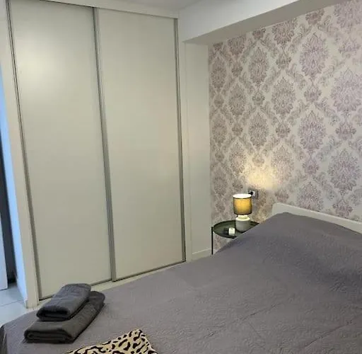 Parque Royal 公寓 阿德耶